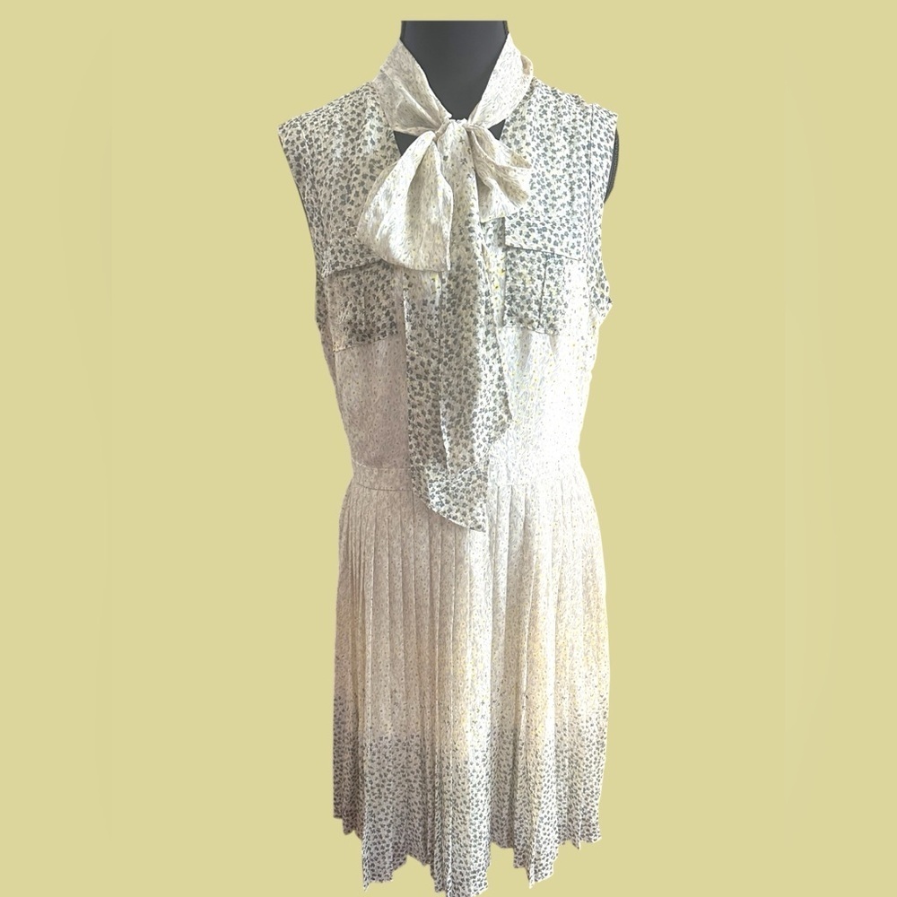 ANTONIO MELANI Cream Yellow and Gray Soft Floral Midi Pleated Dress Size 10
